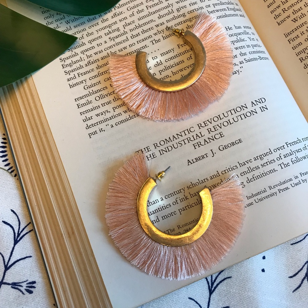 “Celia” Open hoop Cotton tassel earrings soft pink - Picture 2 of 5